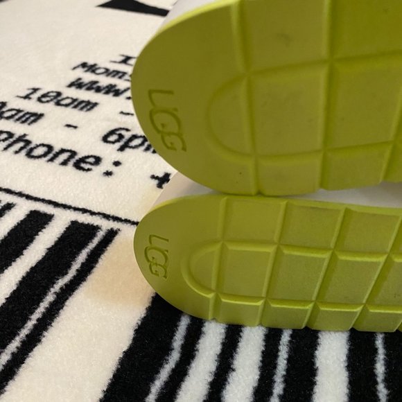 Ugg Nella Mesh Wedge Slingback Sandal - 5.5US - Picture 8 of 9